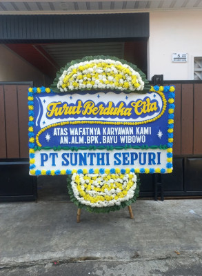 Papan Bunga Duka di Wonosamodro