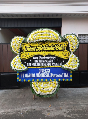 Papan Bunga Duka di Wonosamodro
