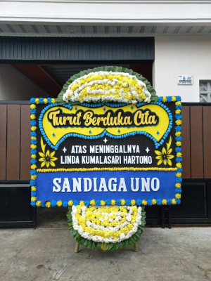 Papan Bunga Duka di Wonosamodro